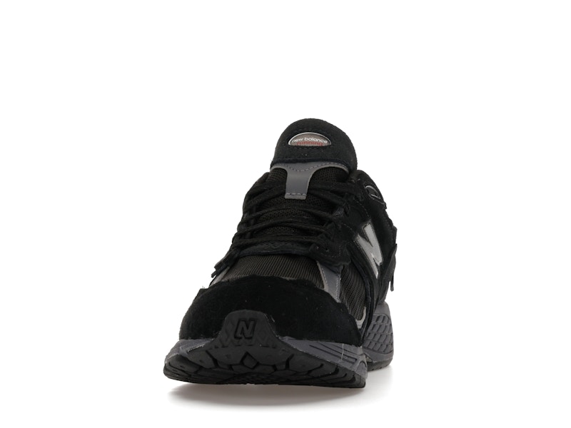 New Balance 2002R Gore-Tex Protection Pack Black Magnet