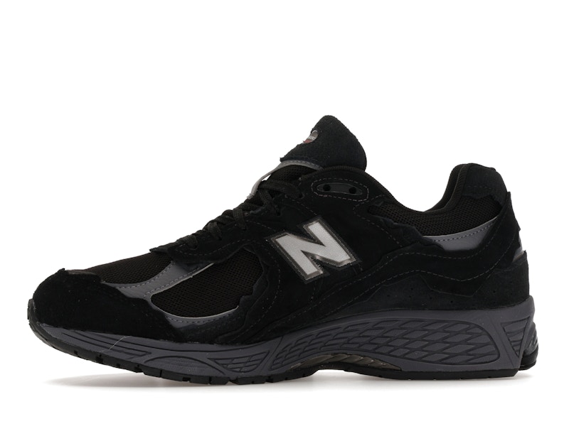 New Balance 2002R Gore-Tex Protection Pack Black Magnet