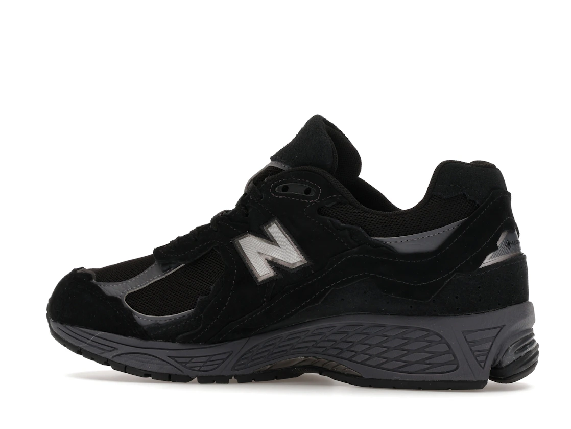 New Balance 2002R Gore-Tex Protection Pack Black Magnet