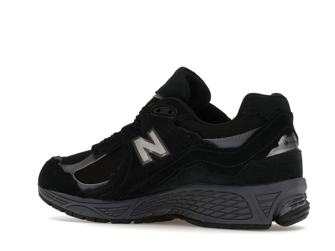 New Balance 2002R Gore-Tex Protection Pack Black Magnet