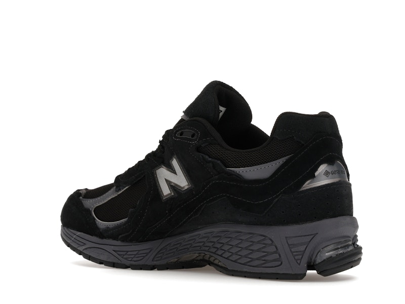 New Balance 2002R Gore-Tex Protection Pack Black Magnet
