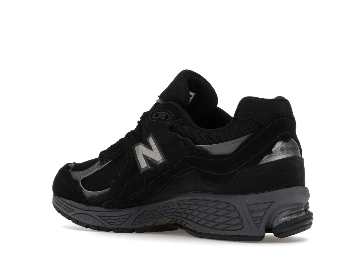 New Balance 2002R Gore-Tex Protection Pack Black Magnet
