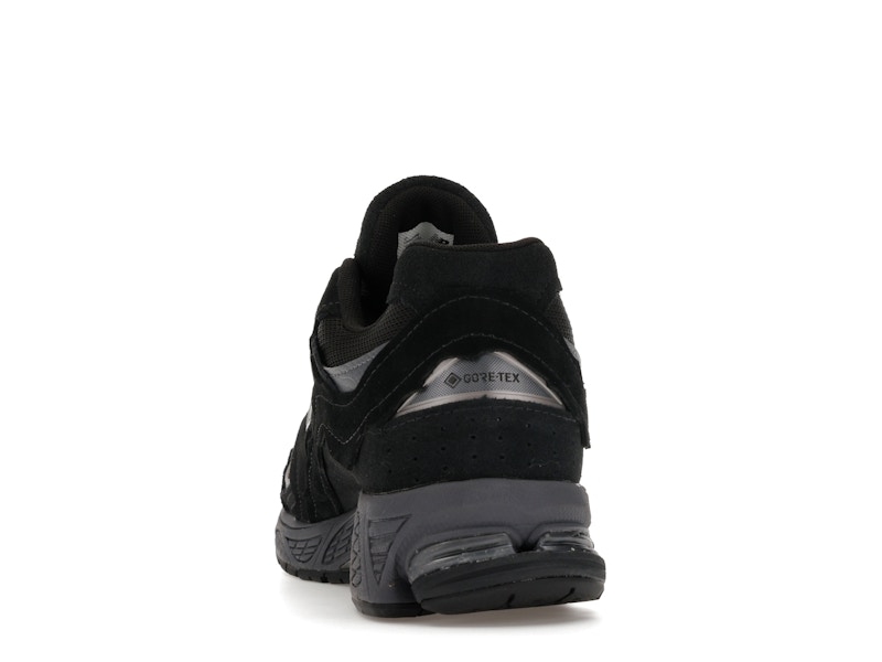 New Balance 2002R Gore-Tex Protection Pack Black Magnet