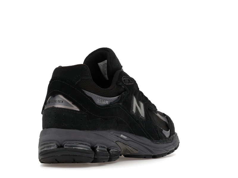New Balance 2002R Gore-Tex Protection Pack Black Magnet