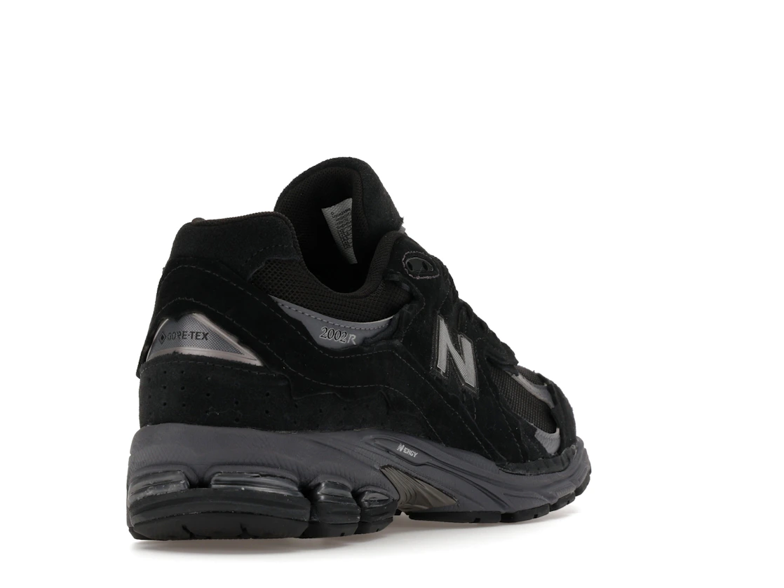 New Balance 2002R Gore-Tex Protection Pack Black Magnet