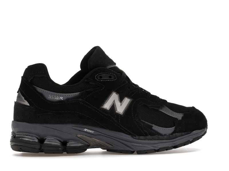 New Balance 2002R Gore-Tex Protection Pack Black Magnet