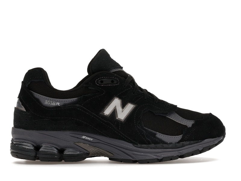 New Balance 2002R Gore-Tex Protection Pack Black Magnet
