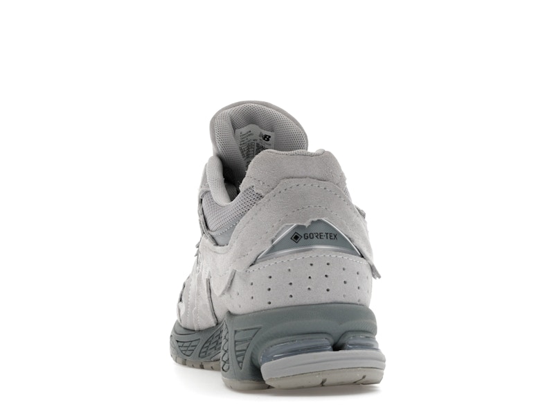 New Balance 2002R Gore-Tex Protection Pack Slate Grey