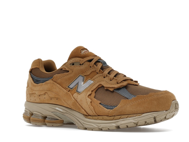 New Balance 2002R Gore-Tex Protection Pack Stucco