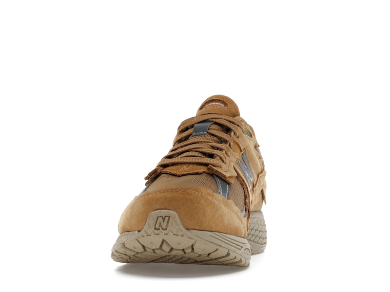 New Balance 2002R Gore-Tex Protection Pack Stucco