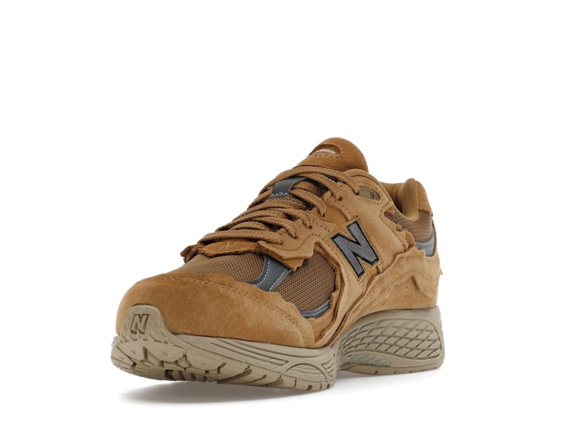 New Balance 2002R Gore-Tex Protection Pack Stucco