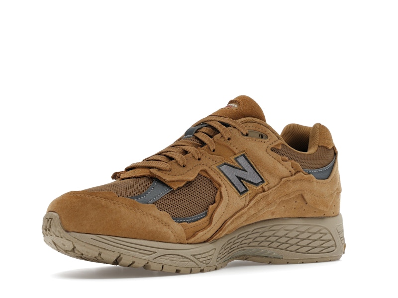 New Balance 2002R Gore-Tex Protection Pack Stucco