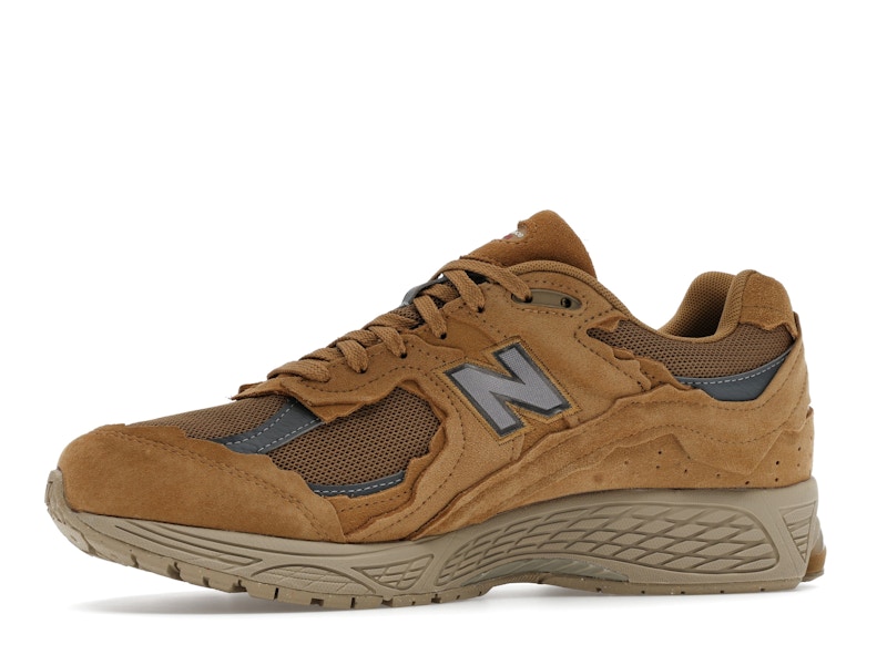 New Balance 2002R Gore-Tex Protection Pack Stucco