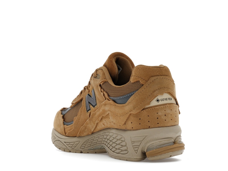 New Balance 2002R Gore-Tex Protection Pack Stucco