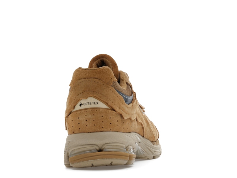 New Balance 2002R Gore-Tex Protection Pack Stucco