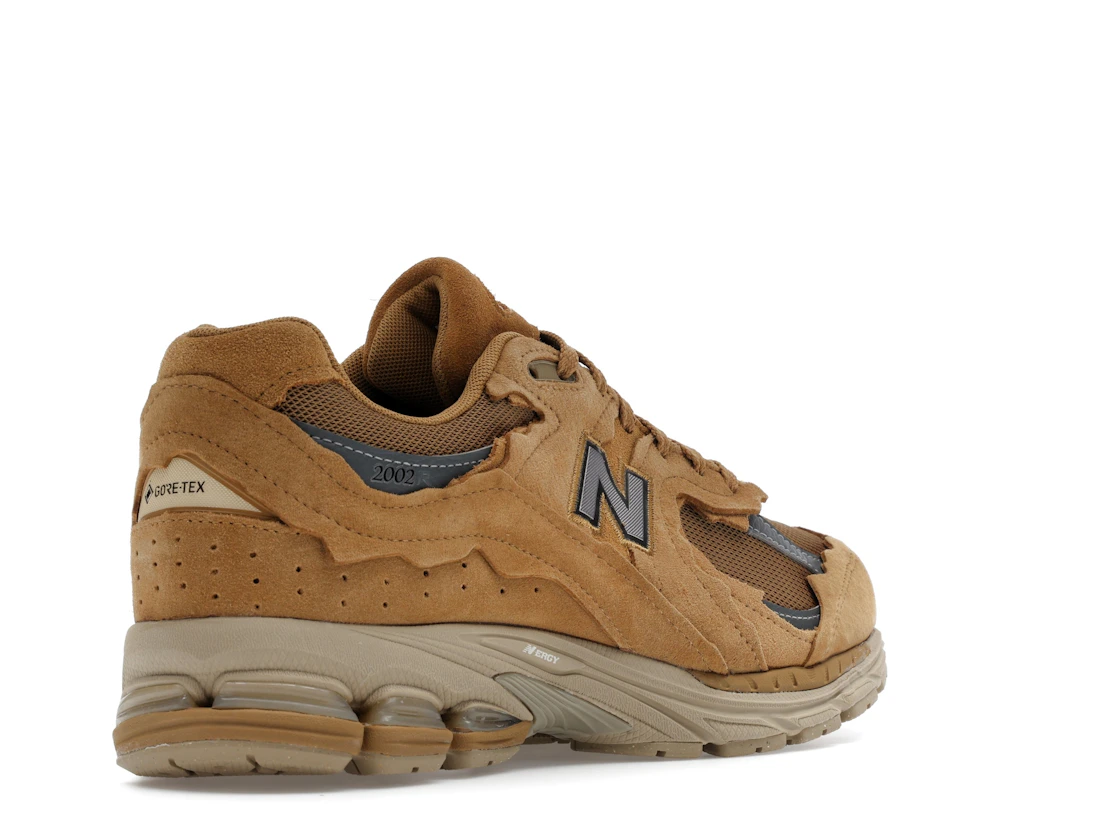 New Balance 2002R Gore-Tex Protection Pack Stucco