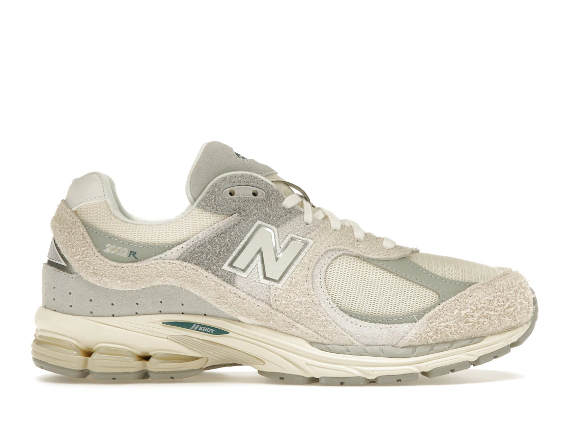 New Balance 2002R Linen