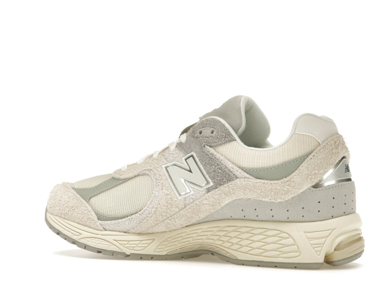 New Balance 2002R Linen