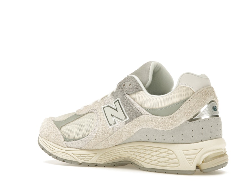 New Balance 2002R Linen