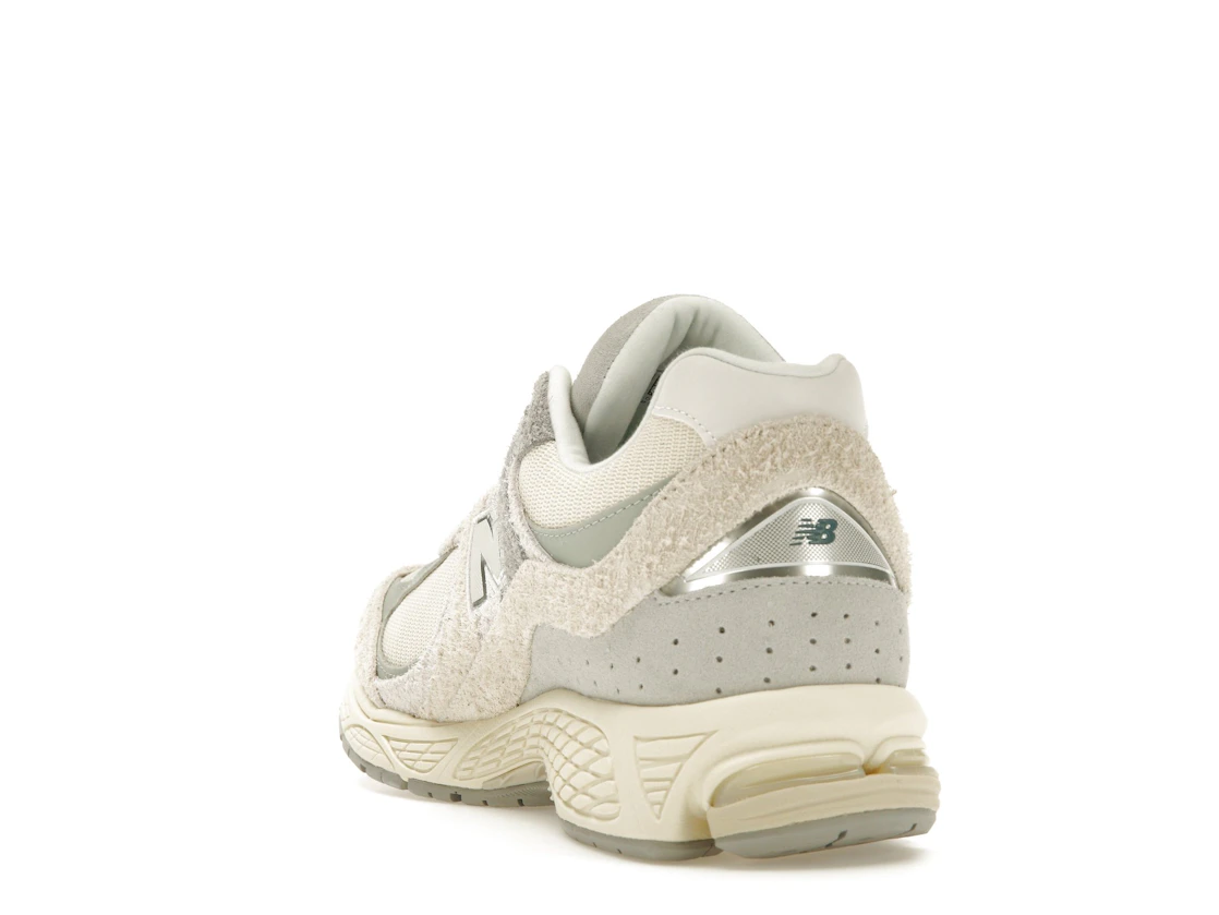 New Balance 2002R Linen