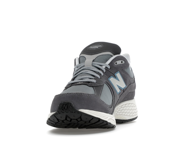 New Balance 2002R Magnent Lead