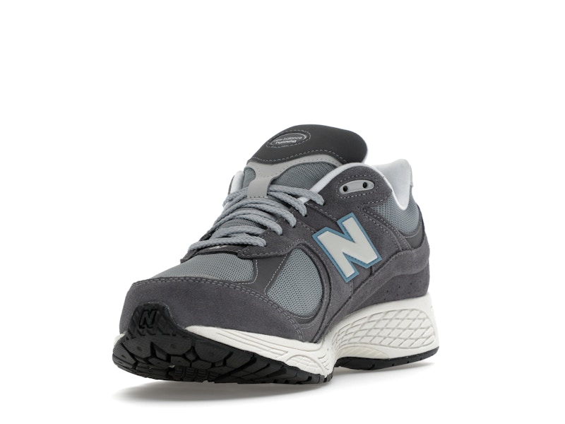 New Balance 2002R Magnent Lead