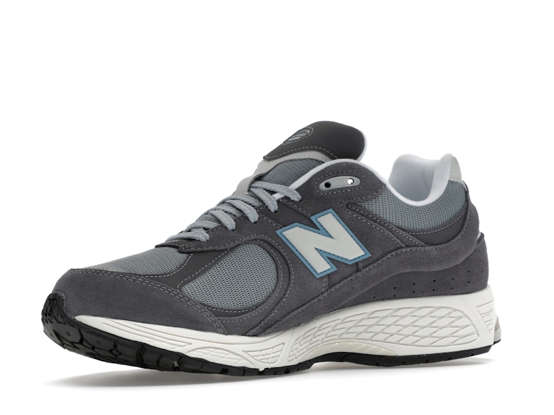 New Balance 2002R Magnent Lead