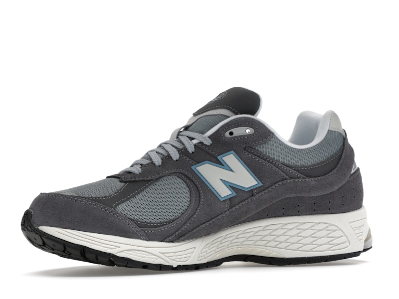 New Balance 2002R Magnent Lead