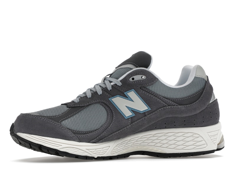 New Balance 2002R Magnent Lead