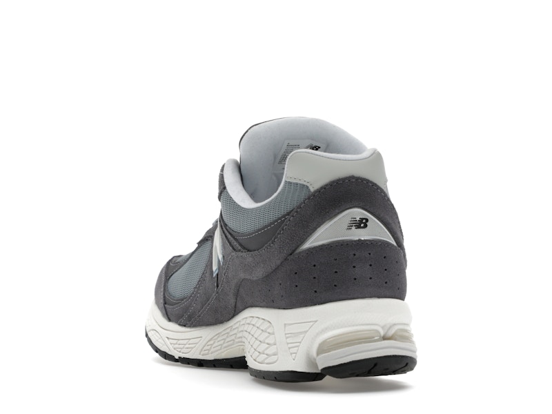 New Balance 2002R Magnent Lead