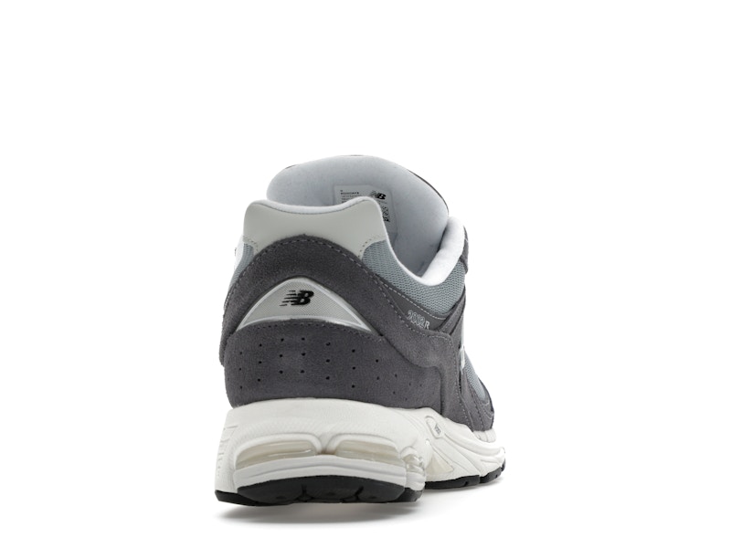 New Balance 2002R Magnent Lead