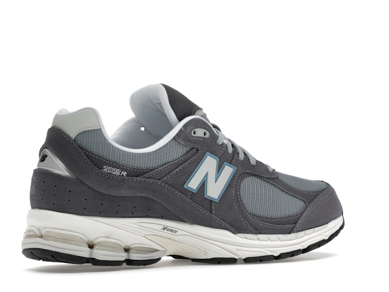 New Balance 2002R Magnent Lead