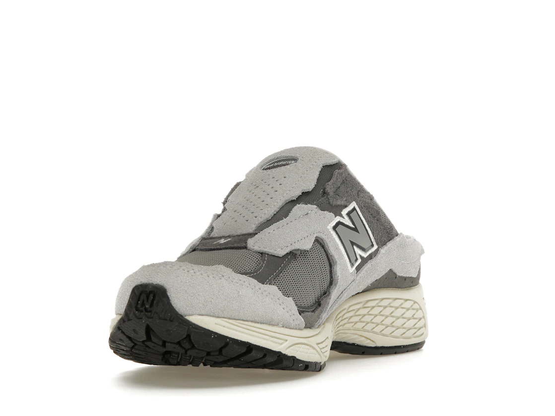 New Balance 2002R Mule Protection Pack Rain Cloud