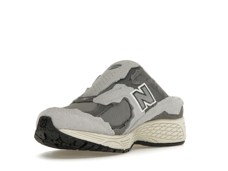 New Balance 2002R Mule Protection Pack Rain Cloud