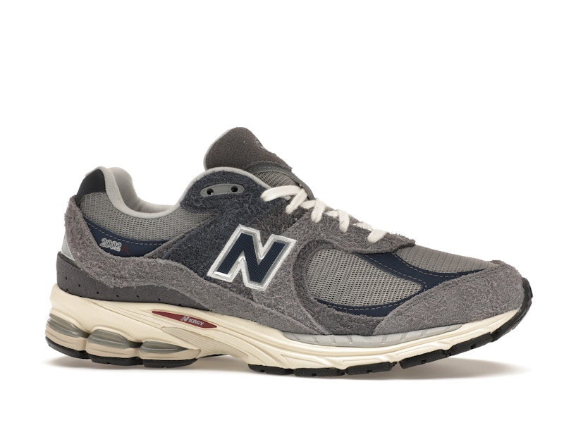 New Balance 2002R Navy Castlerock