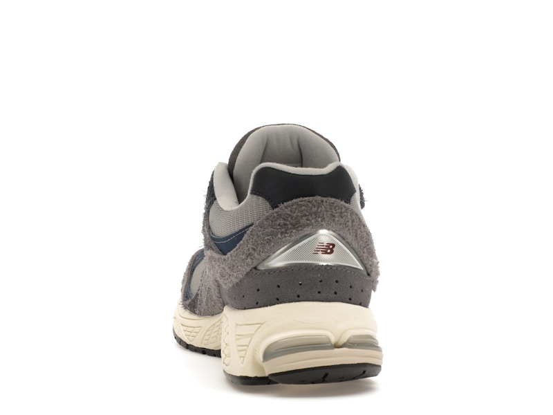 New Balance 2002R Navy Castlerock