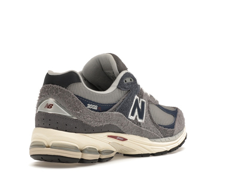 New Balance 2002R Navy Castlerock