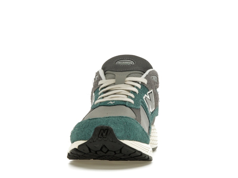 New Balance 2002R New Spruce Magnet