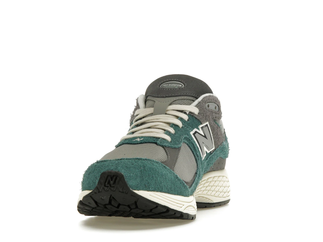 New Balance 2002R New Spruce Magnet