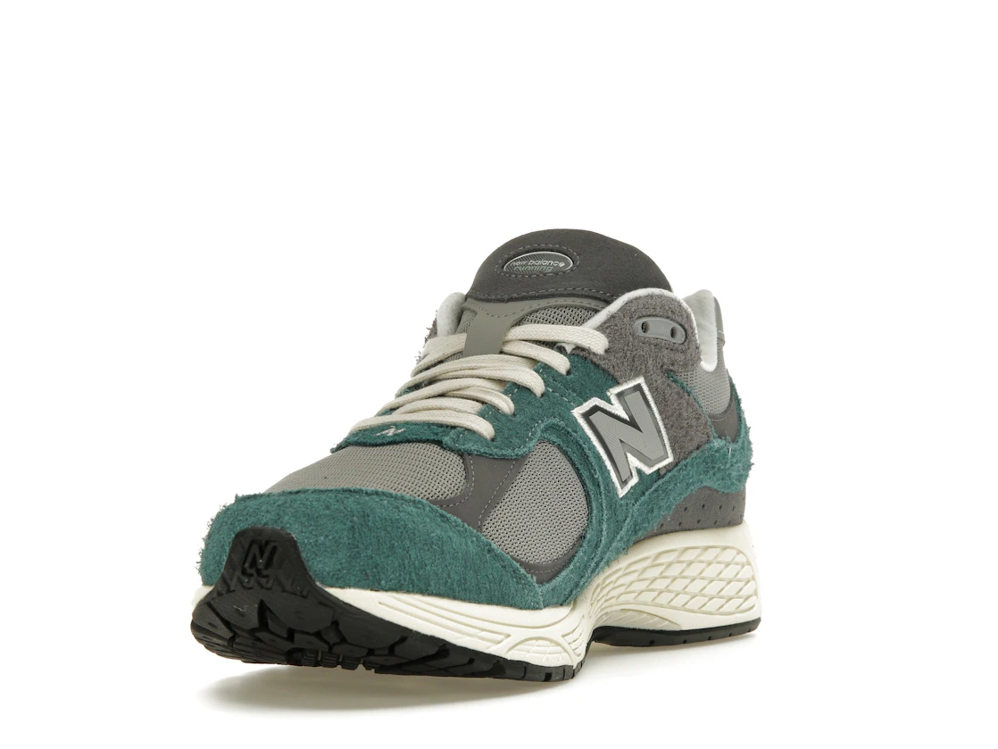 New Balance 2002R New Spruce Magnet