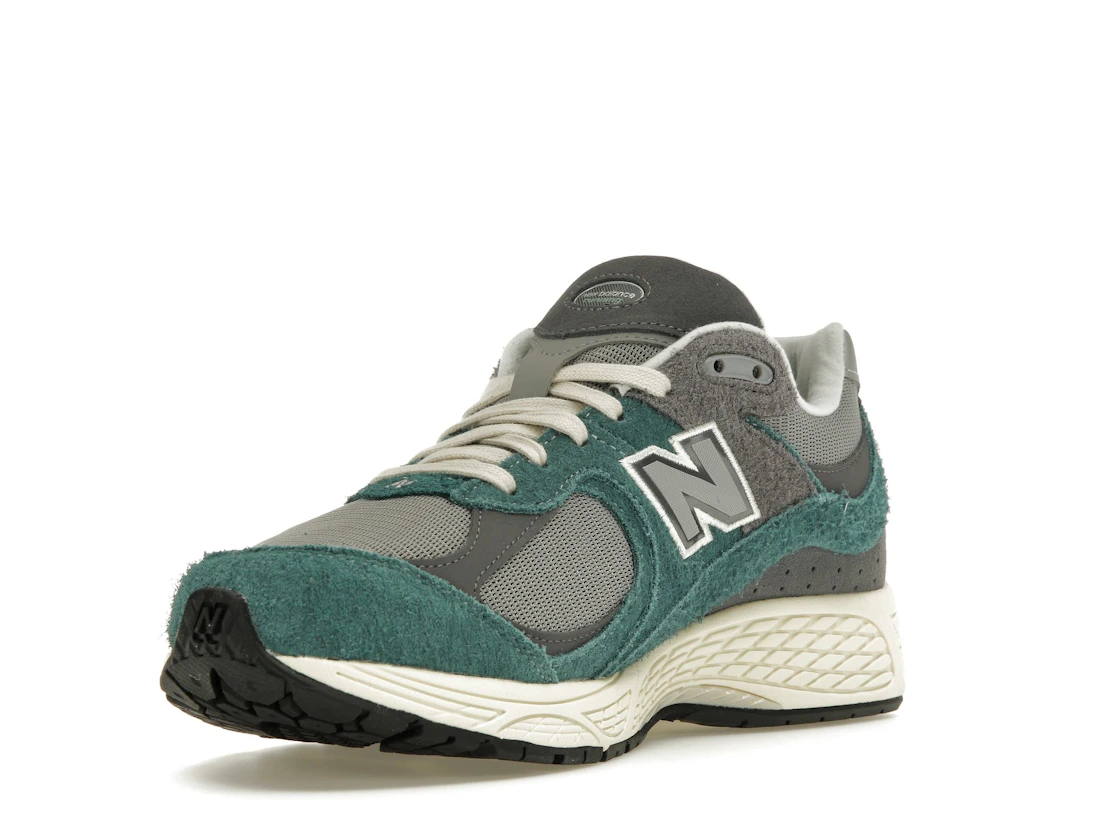 New Balance 2002R New Spruce Magnet
