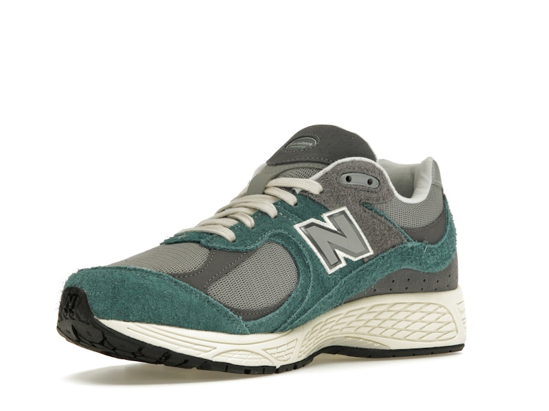 New Balance 2002R New Spruce Magnet