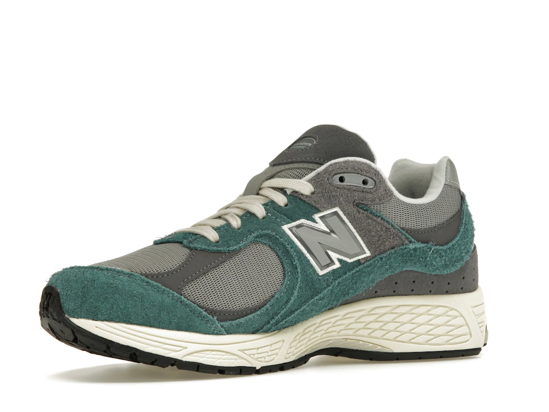 New Balance 2002R New Spruce Magnet