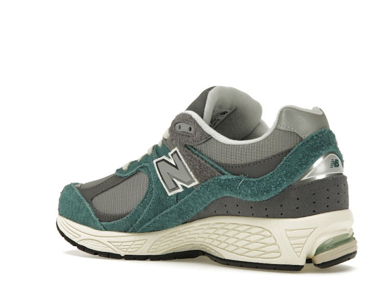 New Balance 2002R New Spruce Magnet