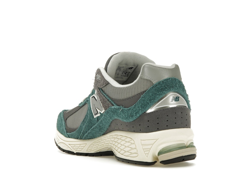 New Balance 2002R New Spruce Magnet