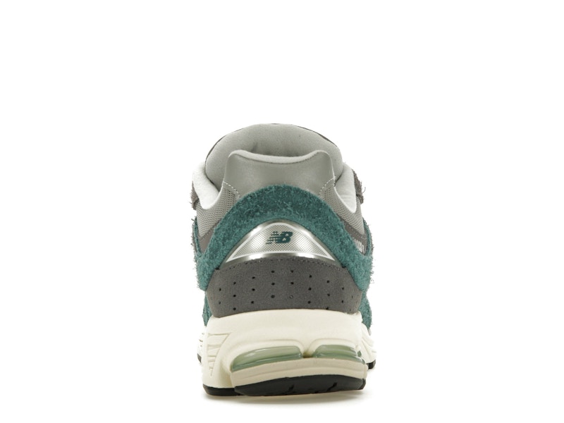 New Balance 2002R New Spruce Magnet
