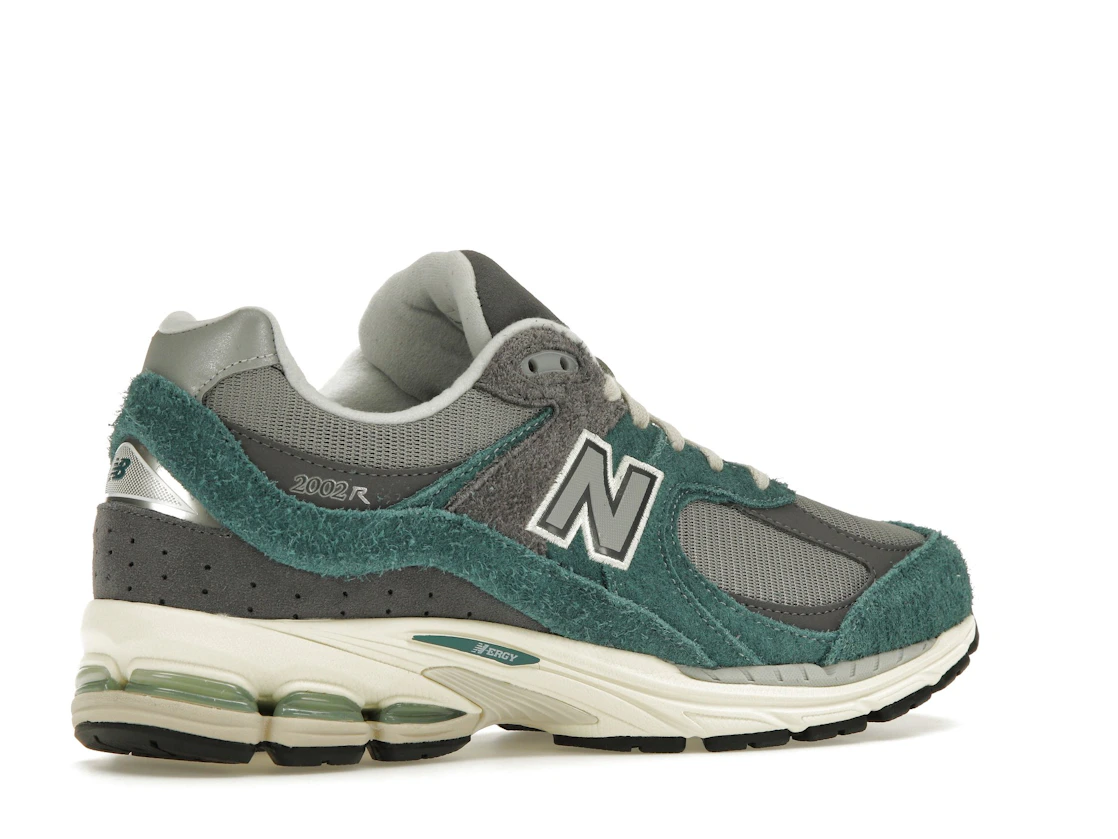 New Balance 2002R New Spruce Magnet