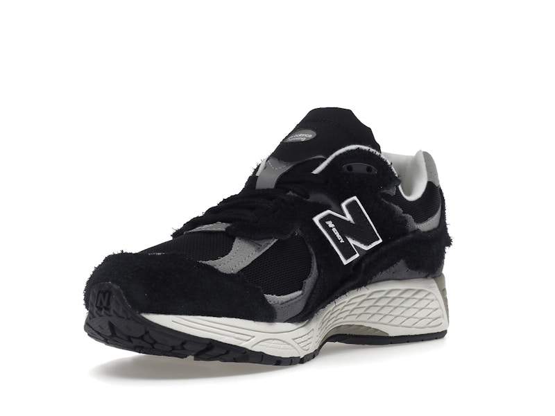 New Balance 2002R Protection Pack Black Grey