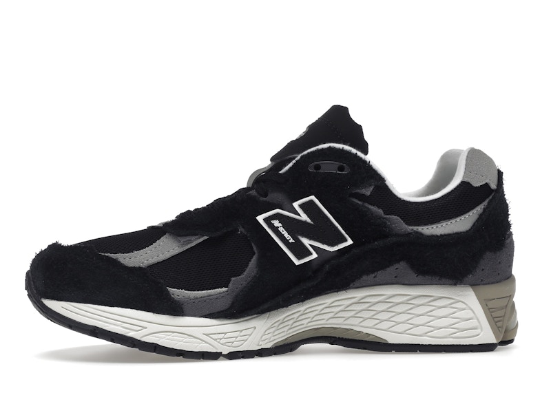 New Balance 2002R Protection Pack Black Grey