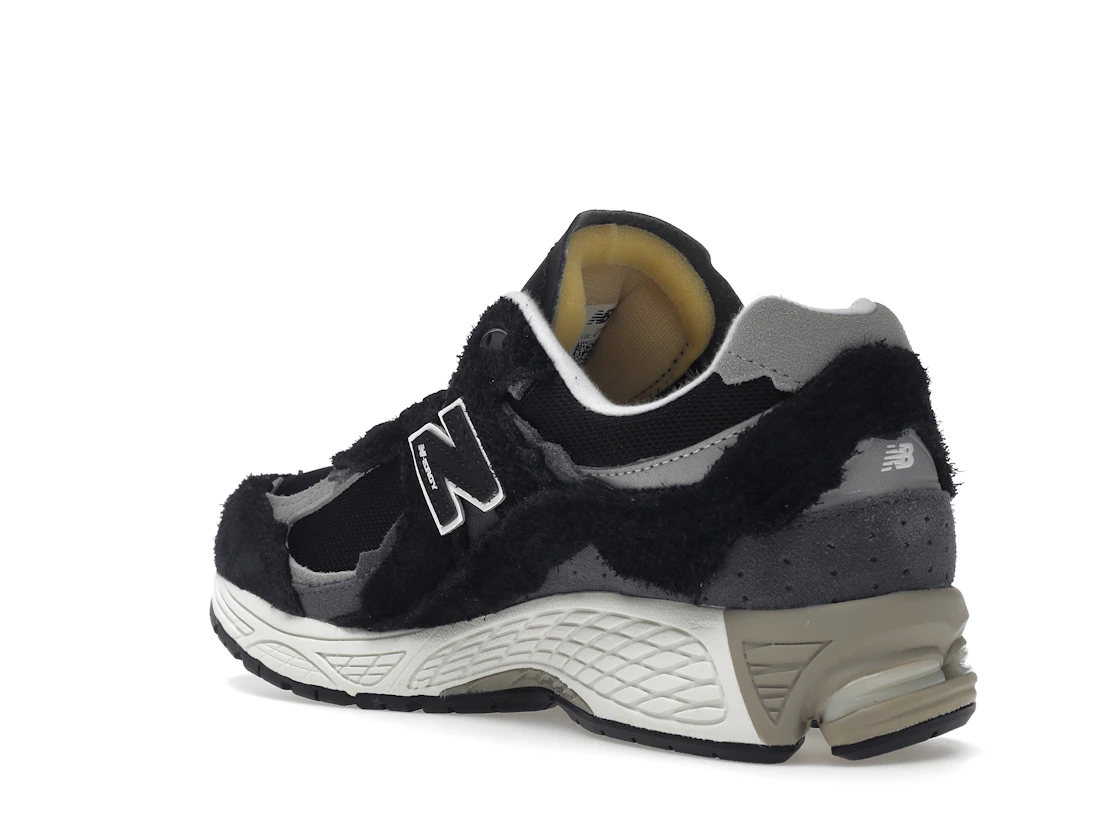 New Balance 2002R Protection Pack Black Grey